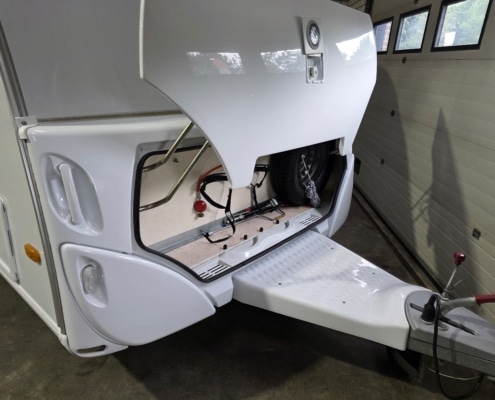 Knaus 500 FU - Disselbak