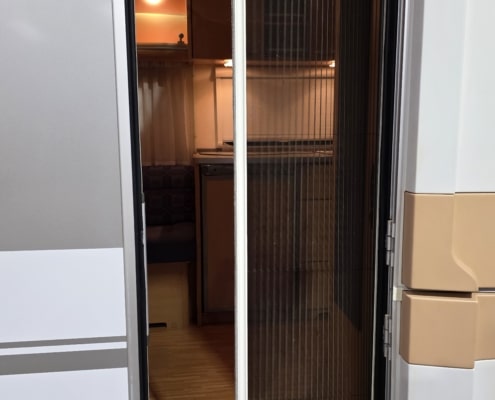 Knaus 500 FU - Plisse hordeur