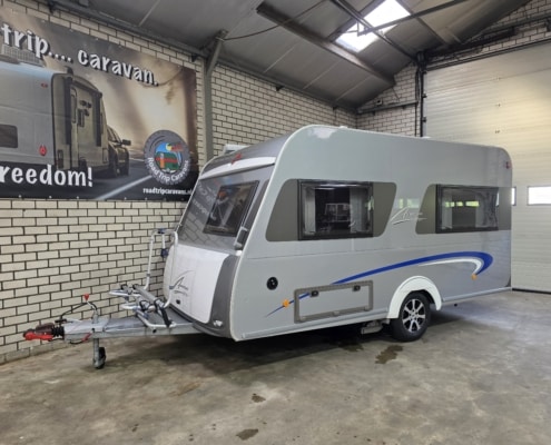 Bürstner Averso 390